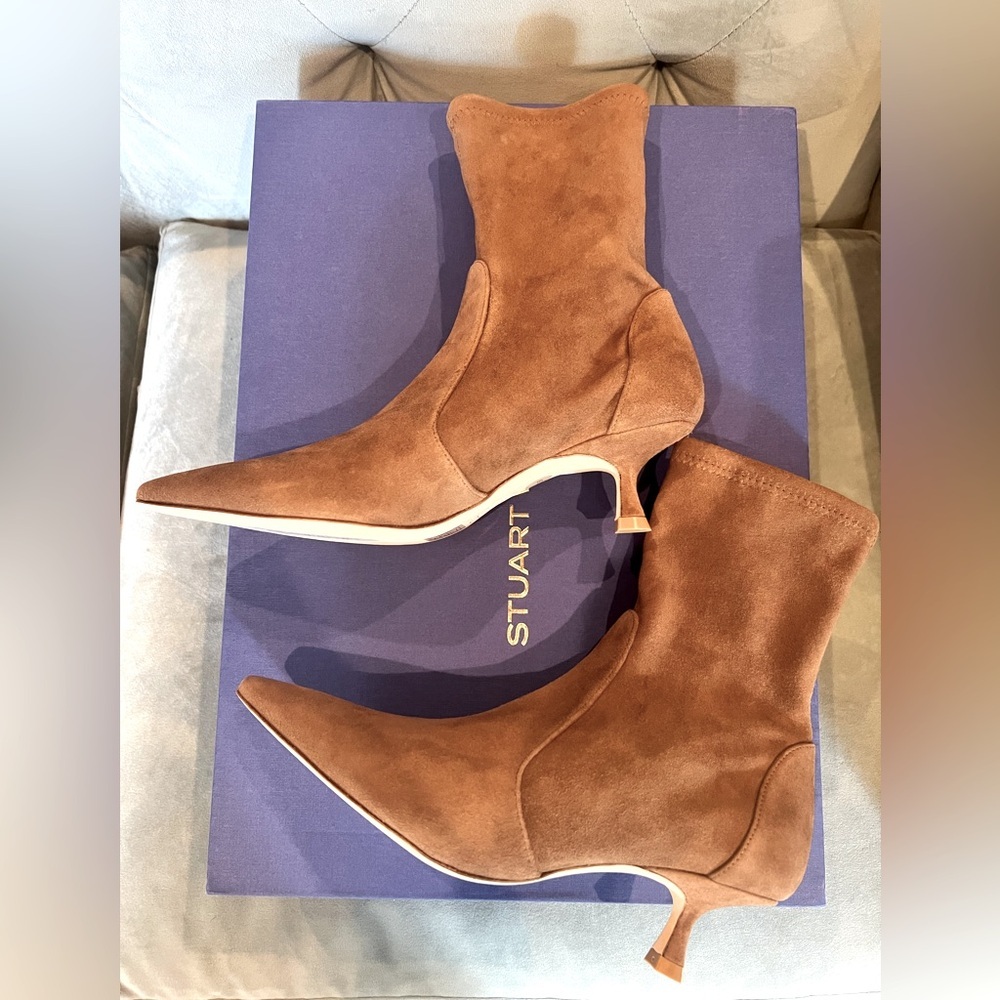 Stuart Weitzman Naomi 50 Booties in Khaki, sz 7.5, NWT